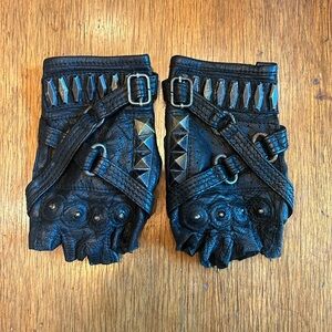 Jungle Tribe Leather Moto Gloves